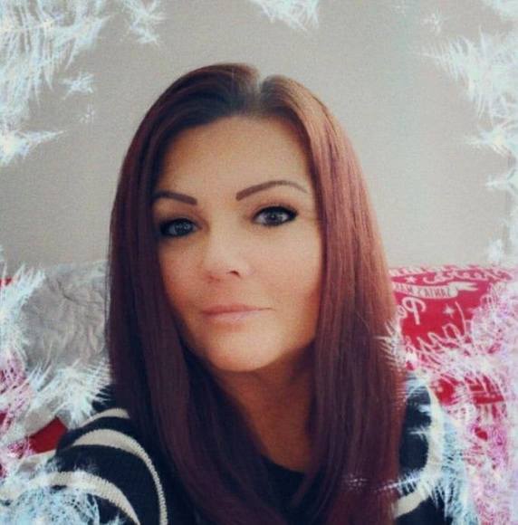 Meet your Posher, Connie - Picture 1 of 1